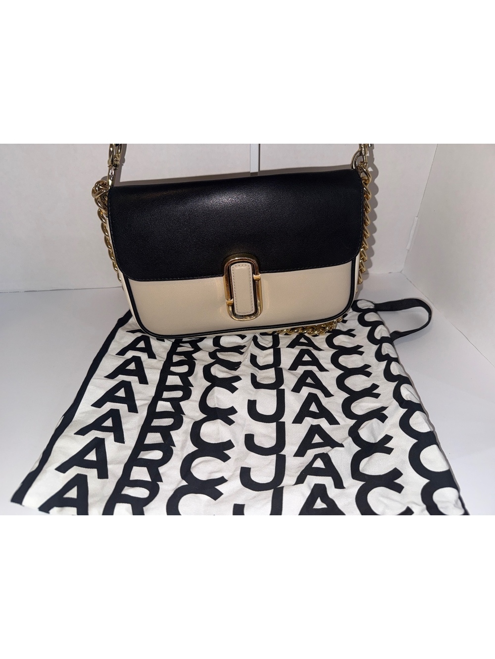 Marc Jacobs The Glam Shot Leather Crossbody Flap Bag Black Beige Gold dust bag